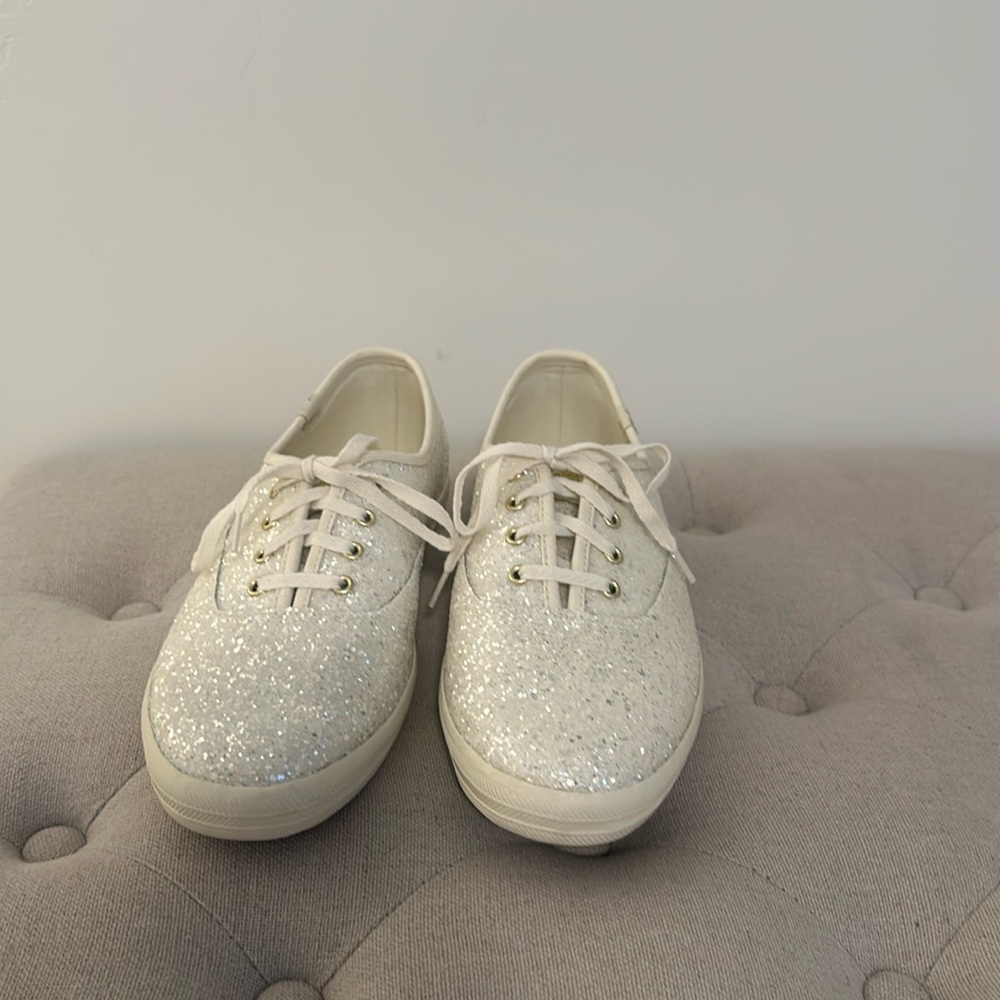 NWOT White Glitter Keds
